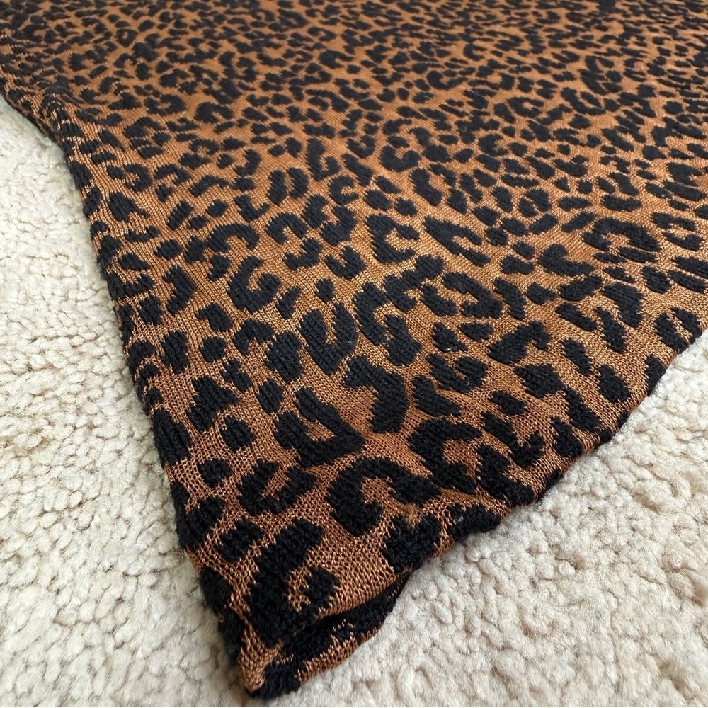 St. John Knit Leopard Animal Print Mock Neck Short Sleeve Top - Picture 13 of 17